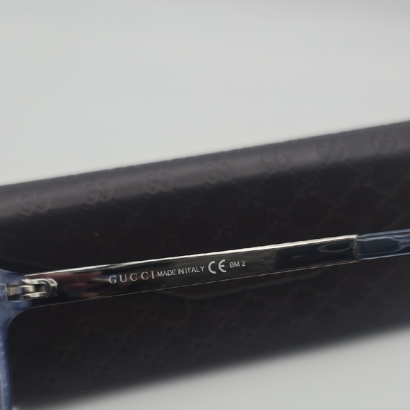Gucci Beautiful Blue & Silver GG Women's Sunnies (NWOT)(CASE)🩶💙 - Picture 6 of 9